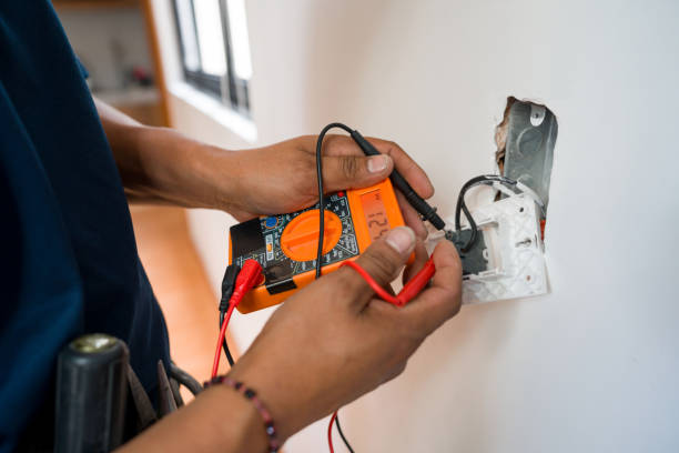 Best Local Electrician Companies  in Auburndale, FL
